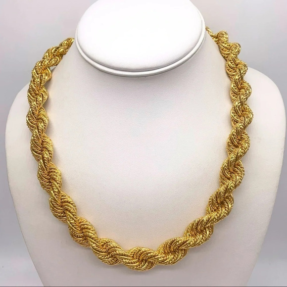 Napier Vintage Gold Thick Twisted Rope Chain Necklace - Picture 1 of 4